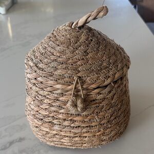 Target Woven Bee Hive Natural Woven Basket with Lid